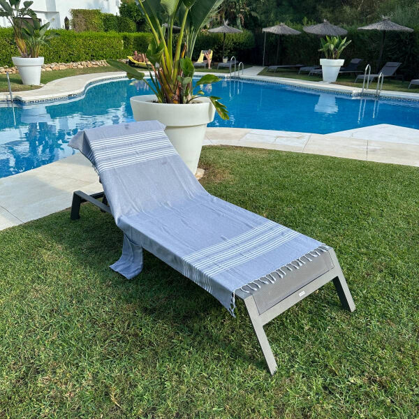 Beachbed Cover Travel met zakjes Grey