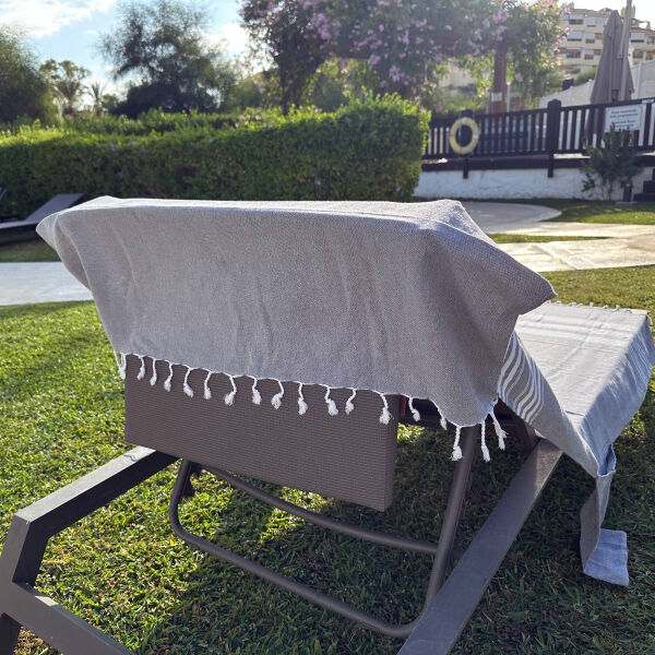 Beachbed Cover Travel met zakjes Grey