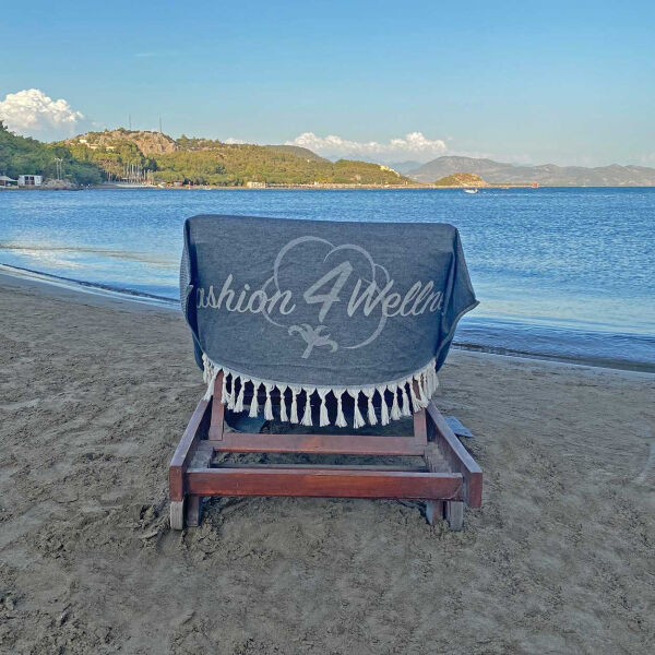 Beachbed Cover Boho Black Beauty