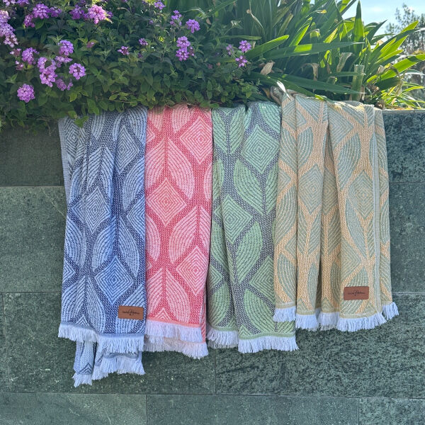 Fouta Botanic Art Mustard-Green