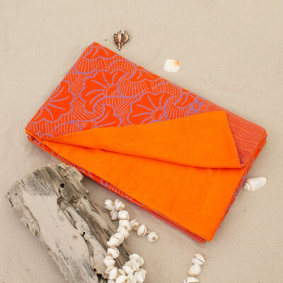 Batik beachtowel Balyy  Dancing in the sun