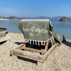 Beachbed cover Three Palms Chive Green